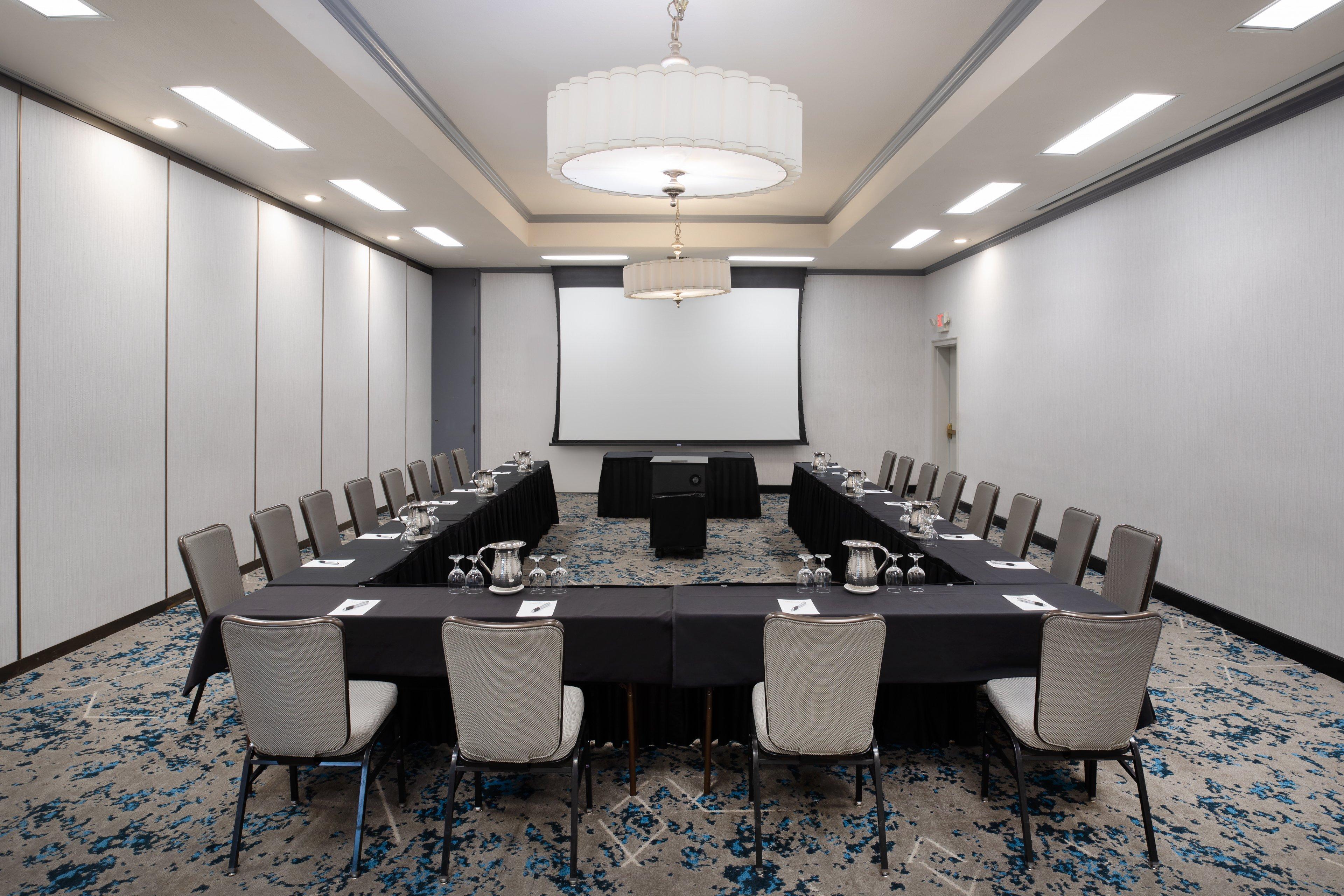 Отель Crowne Plaza Costa Mesa Orange County By Ihg Экстерьер фото