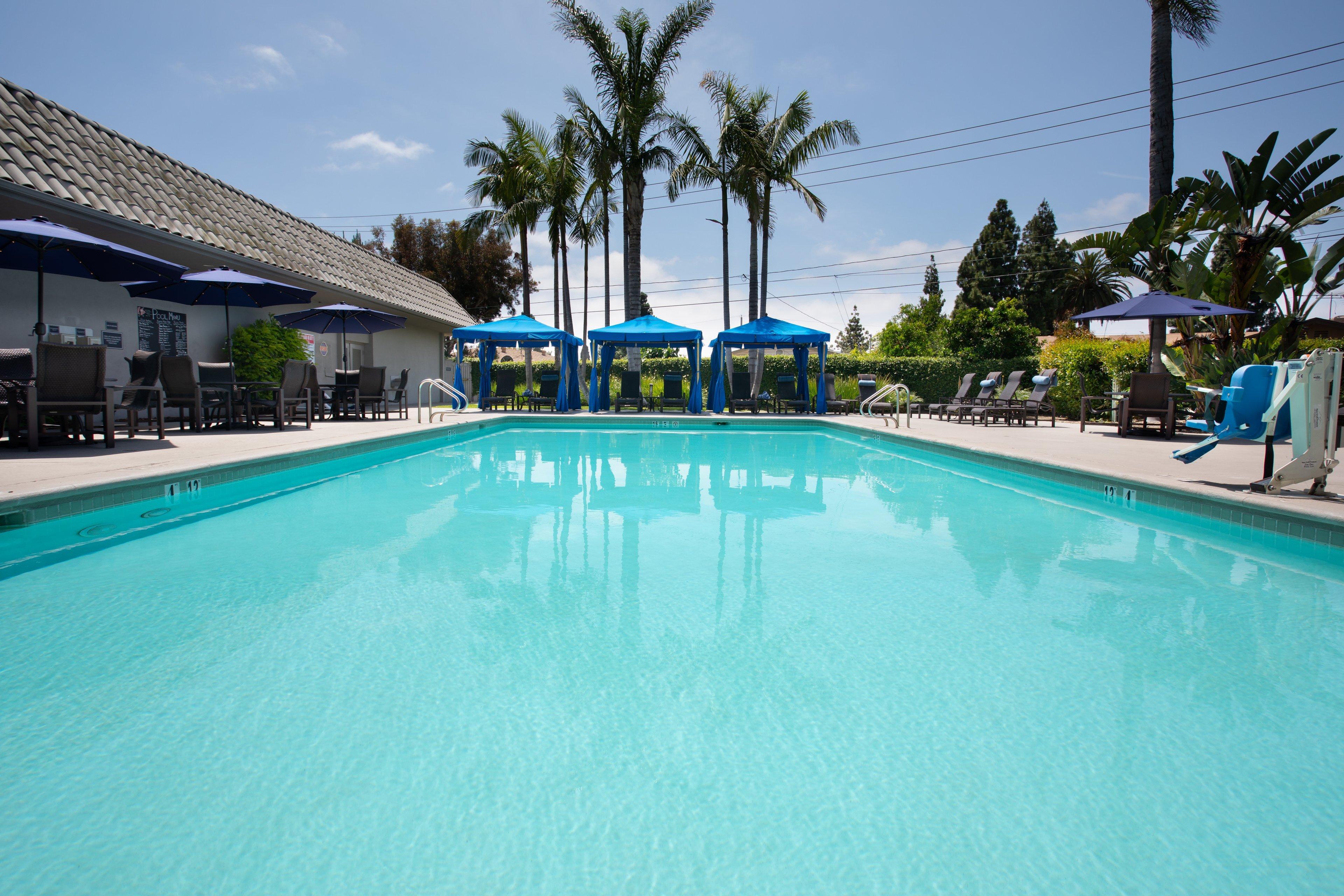 Отель Crowne Plaza Costa Mesa Orange County By Ihg Экстерьер фото
