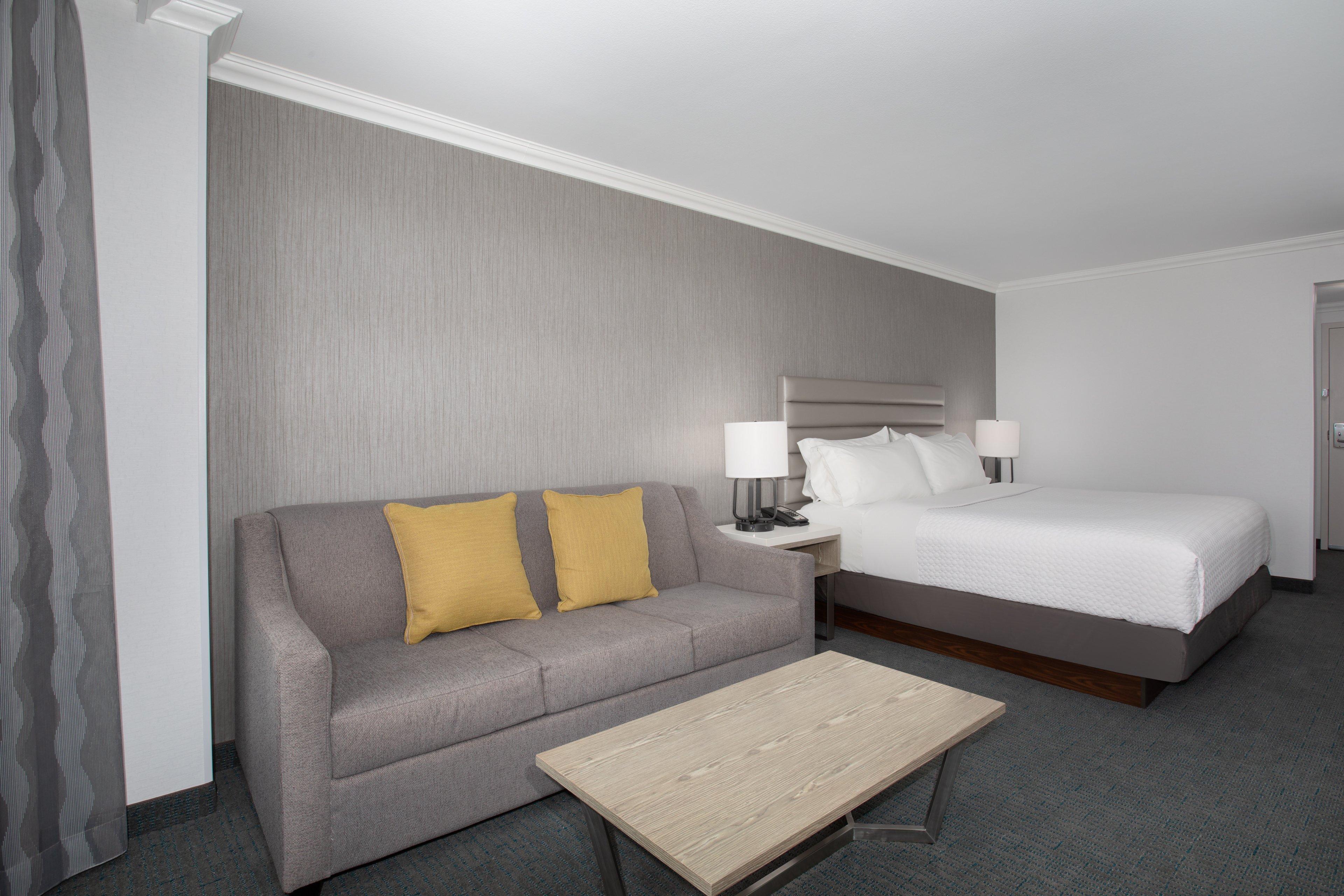 Отель Crowne Plaza Costa Mesa Orange County By Ihg Экстерьер фото
