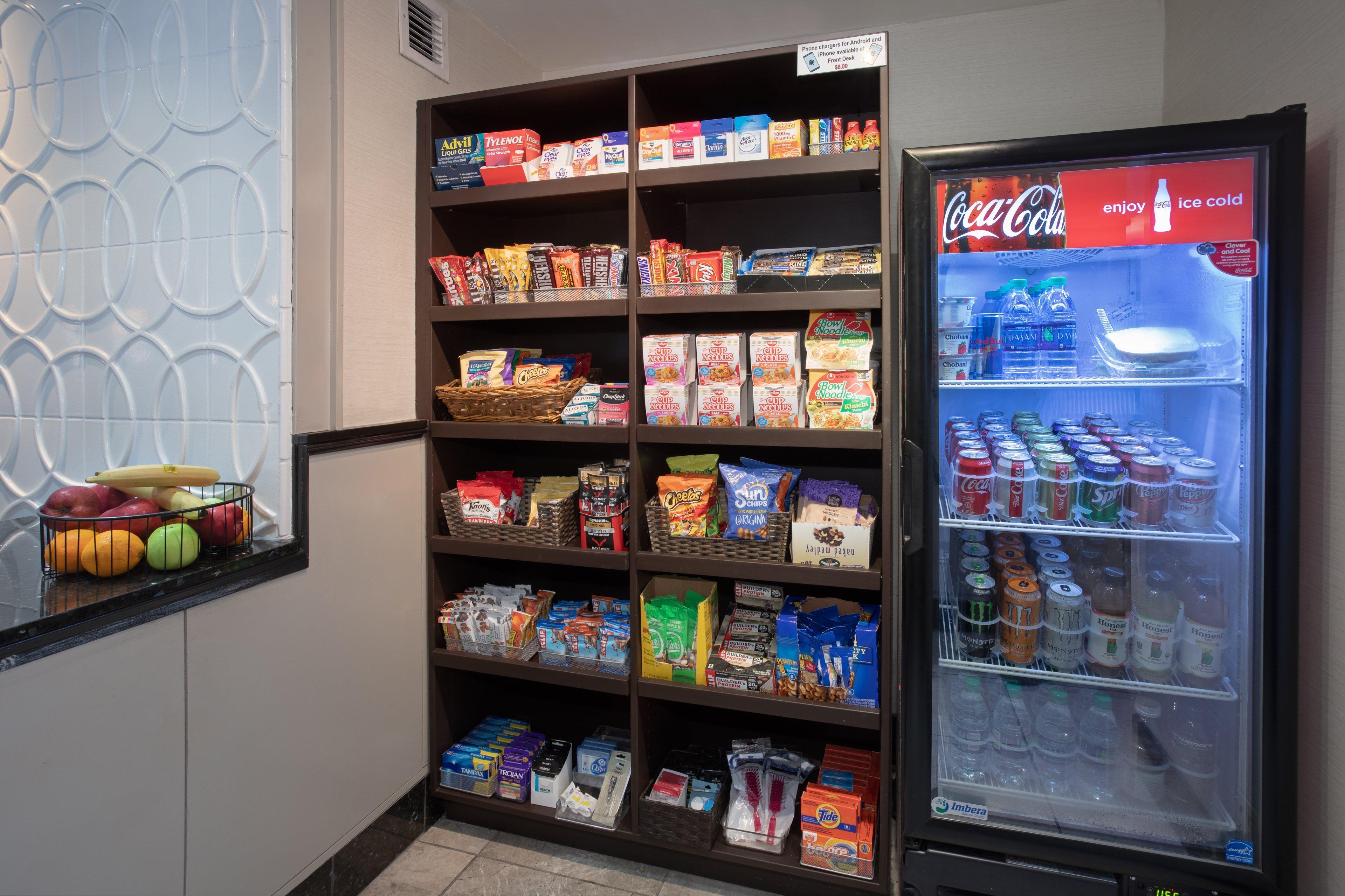 Отель Crowne Plaza Costa Mesa Orange County By Ihg Экстерьер фото